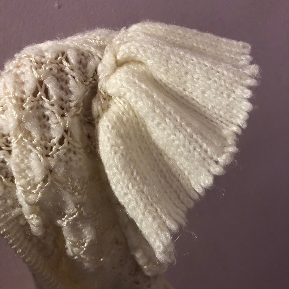 Beautiful Classy Vintage Cottage White Ivory Cream Crochet Knit button Sweater - Picture 16 of 16